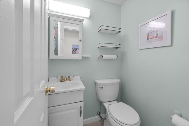 12 Beachwood Road, Bourne, MA 02532