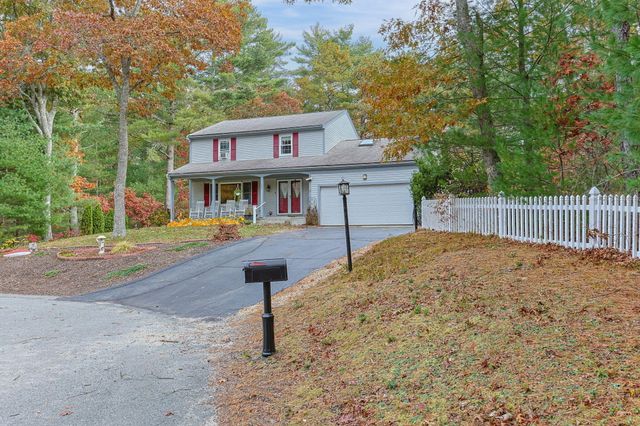 12 Beachwood Road, Bourne, MA 02532