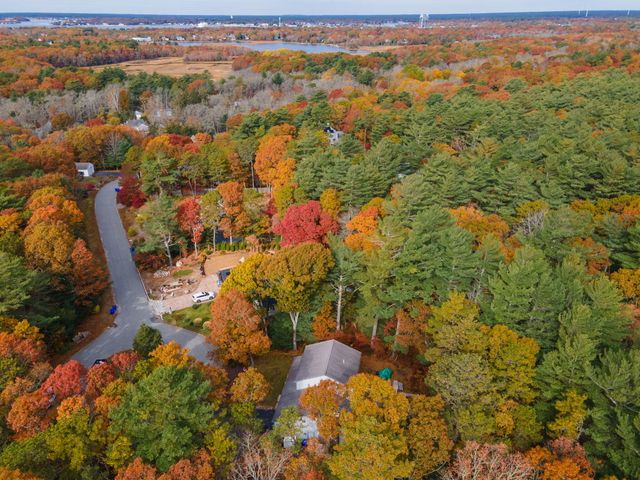 12 Beachwood Road, Bourne, MA 02532