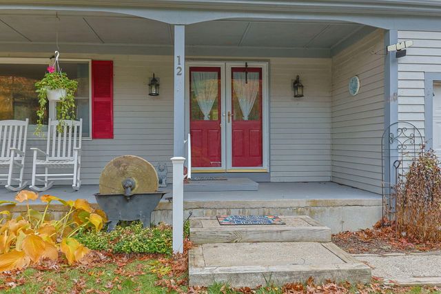 12 Beachwood Road, Bourne, MA 02532