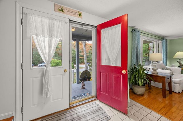 12 Beachwood Road, Bourne, MA 02532