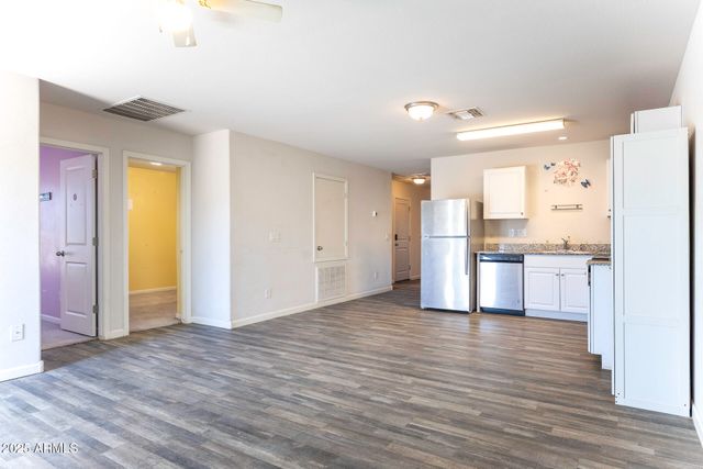 159 W TAYLOR Avenue, Coolidge, AZ 85128