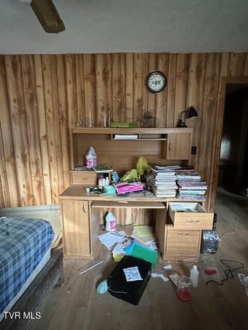 324 Ocoonita Road, Jonesville, VA 24263