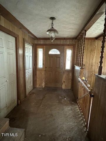 324 Ocoonita Road, Jonesville, VA 24263