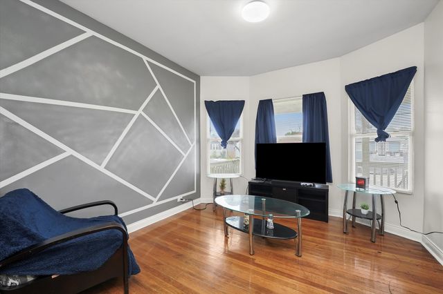 1611 Saint Charles Road, Maywood, IL 60153