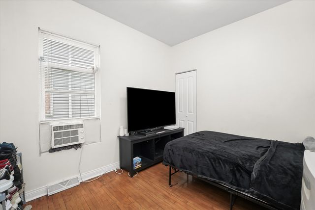 1611 Saint Charles Road, Maywood, IL 60153