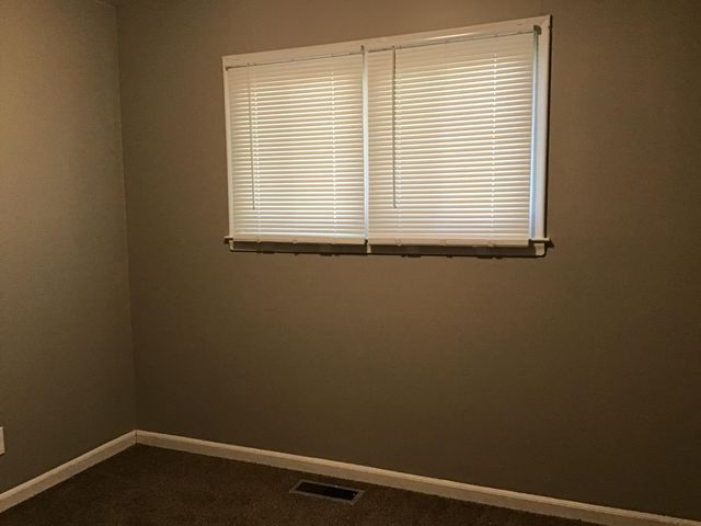 23822 Wellington Avenue, Warren, MI 48089