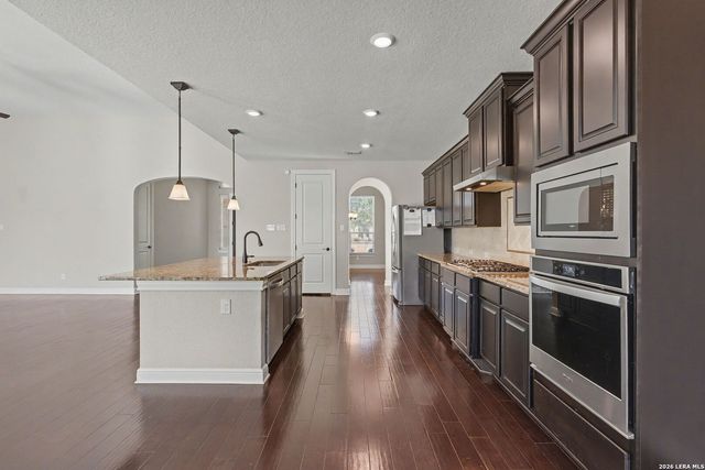 269 big bend, Castroville, TX 78009