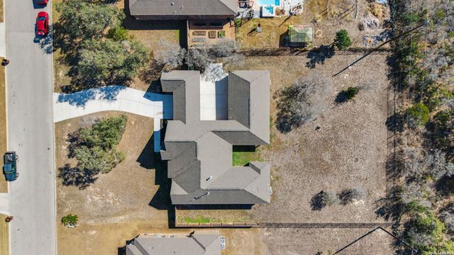 269 big bend, Castroville, TX 78009