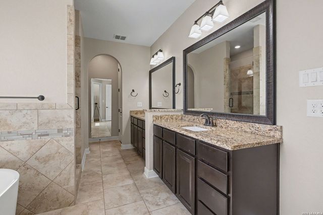 269 big bend, Castroville, TX 78009