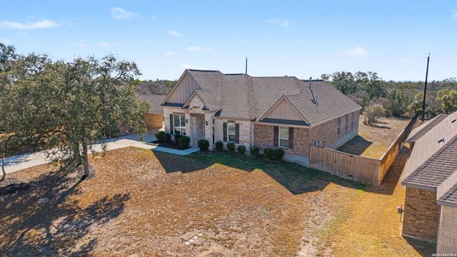 269 big bend, Castroville, TX 78009