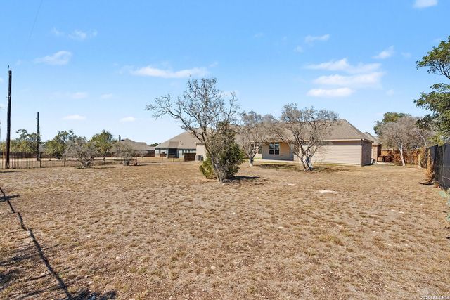 269 big bend, Castroville, TX 78009