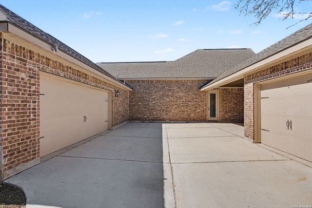269 big bend, Castroville, TX 78009