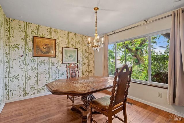 2425 Rancho Cabeza Dr, Santa Rosa, CA 95404