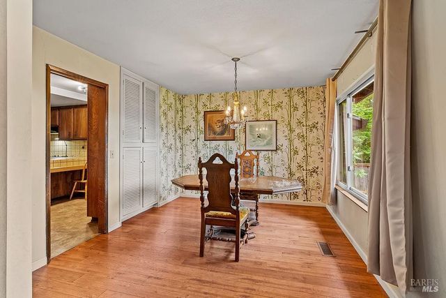 2425 Rancho Cabeza Dr, Santa Rosa, CA 95404