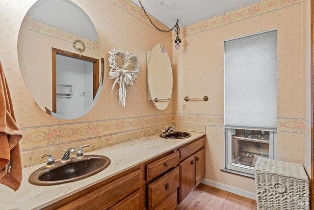 2425 Rancho Cabeza Dr, Santa Rosa, CA 95404