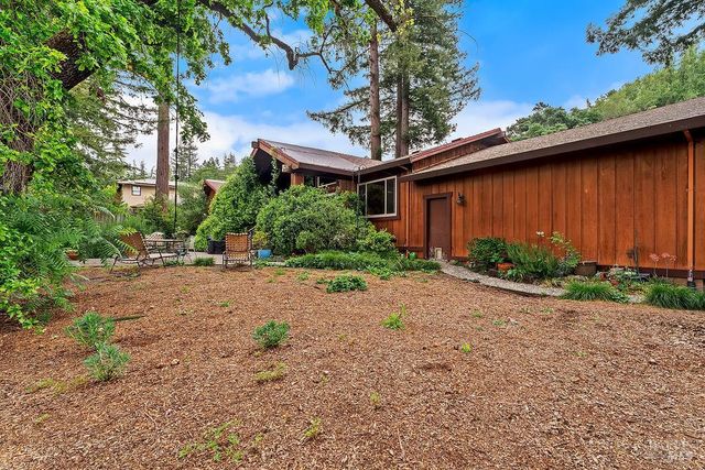 2425 Rancho Cabeza Dr, Santa Rosa, CA 95404