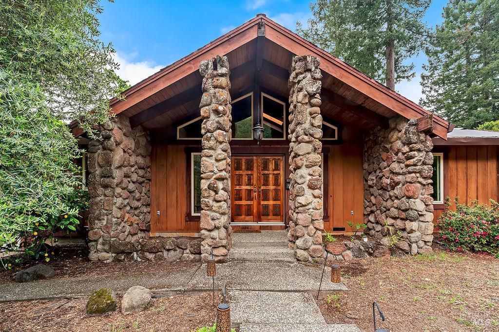 2425 Rancho Cabeza Dr, Santa Rosa, CA 95404