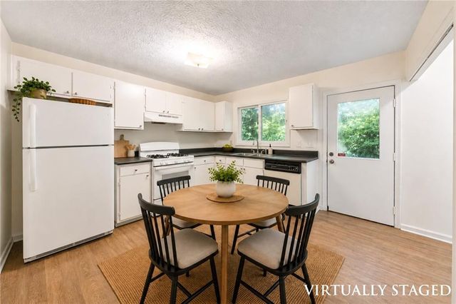 875 Pastel Drive SW, Marietta, GA 30008