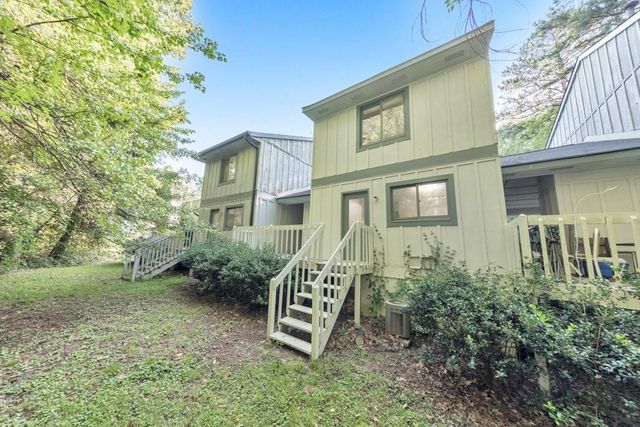 875 Pastel Drive SW, Marietta, GA 30008