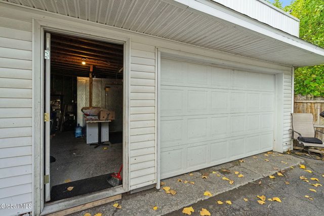 175-179 Columbia Turnpike, East Greenbush, NY 12144