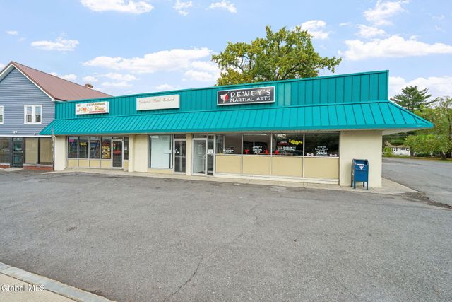175-179 Columbia Turnpike, East Greenbush, NY 12144