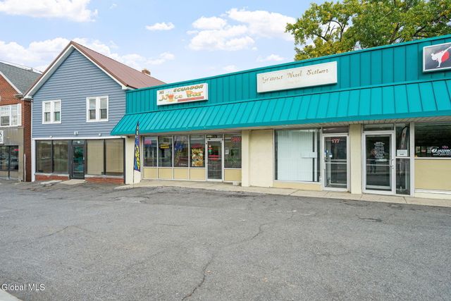 175-179 Columbia Turnpike, East Greenbush, NY 12144