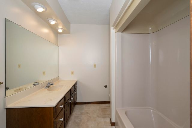 1790 Owenton Road, Corinth, KY 41010