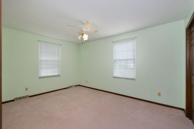 1790 Owenton Road, Corinth, KY 41010