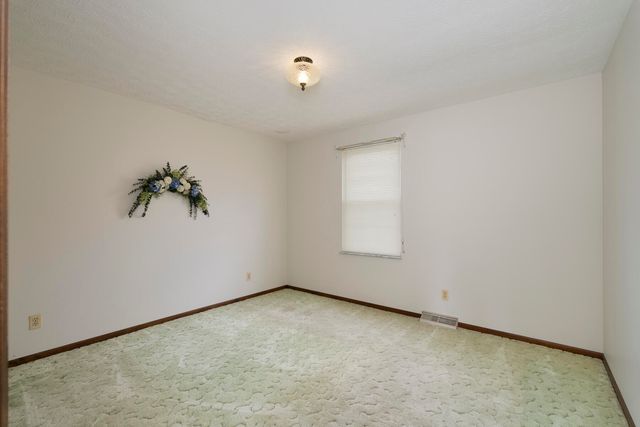 1790 Owenton Road, Corinth, KY 41010