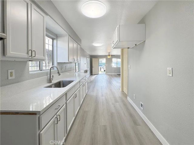 6927 Estrella Avenue, Los Angeles, CA 90044