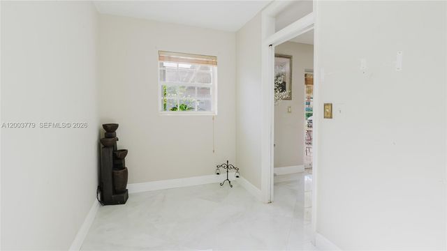 1300 NE 204th Street, Miami, FL 33179