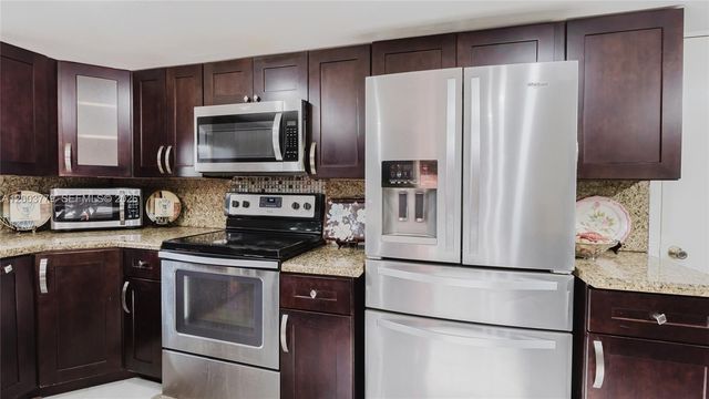 1300 NE 204th Street, Miami, FL 33179