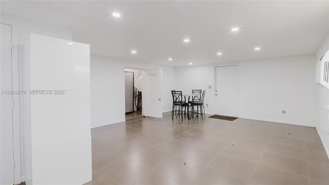 1300 NE 204th Street, Miami, FL 33179