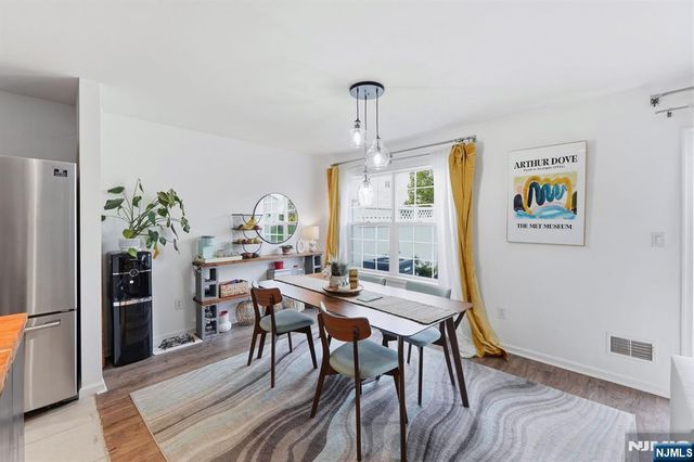 4 Mulberry Lane, Hamburg, NJ 07419