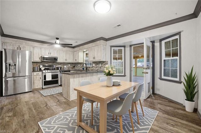 540 Akron AVE, Chesapeake, VA 23322