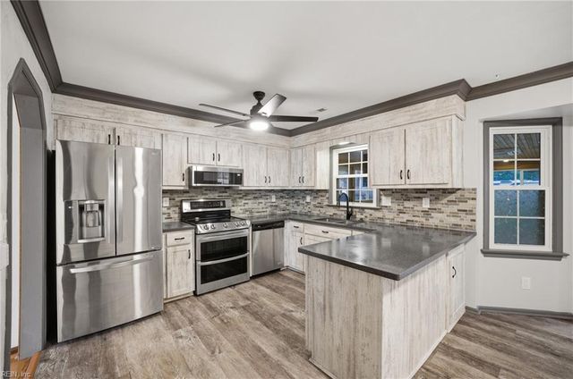 540 Akron AVE, Chesapeake, VA 23322