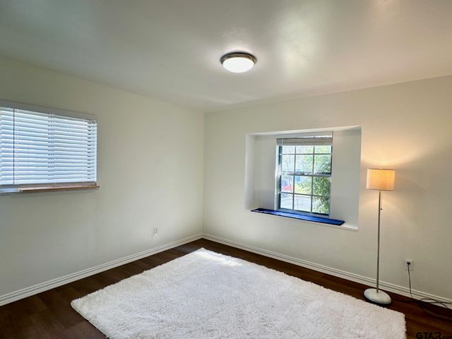 2412 Devine St, Tyler, TX 75701