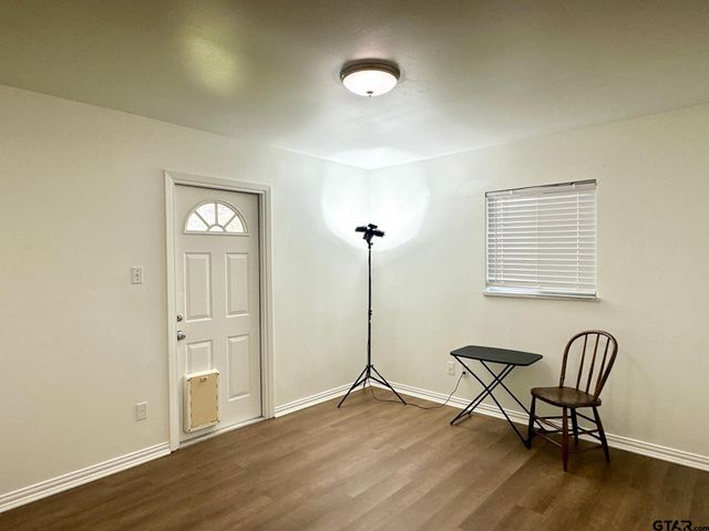 2412 Devine St, Tyler, TX 75701