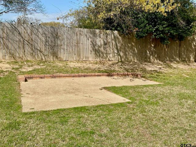 2412 Devine St, Tyler, TX 75701