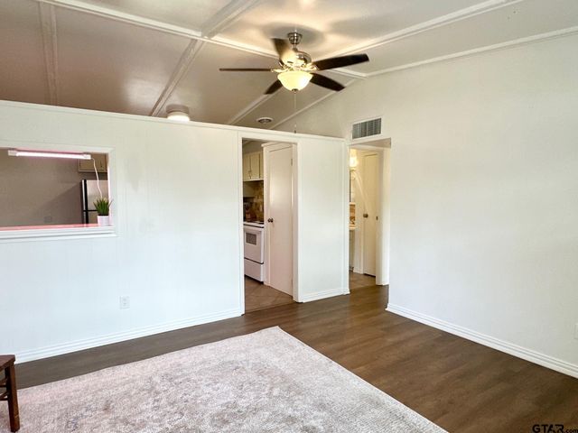 2412 Devine St, Tyler, TX 75701