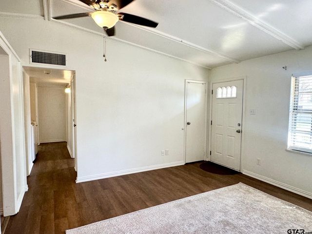 2412 Devine St, Tyler, TX 75701