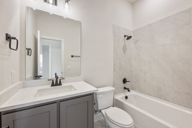 11824 Serval Street, Godley, TX 76044