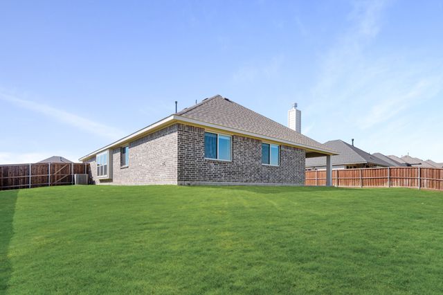 11824 Serval Street, Godley, TX 76044