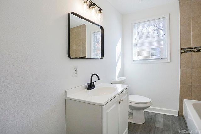 1701 Parkway Drive, North Little Rock, AR 72118