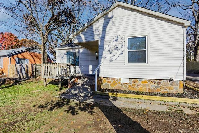 1701 Parkway Drive, North Little Rock, AR 72118