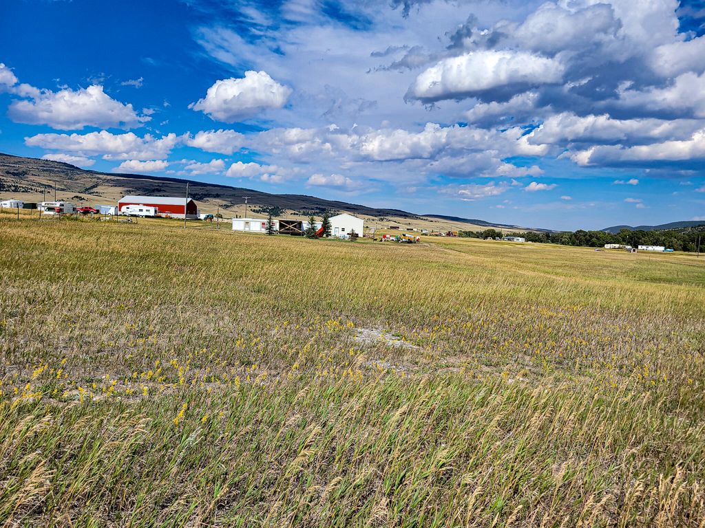 001-025, Hobson, MT 59452 photo 2