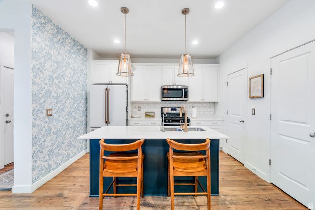 6221 W SOUTH JORDAN PKWY, South Jordan, UT 84009