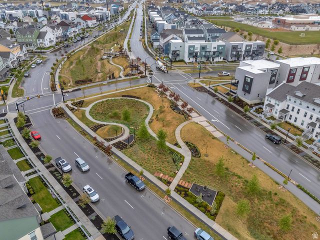 6221 W SOUTH JORDAN PKWY, South Jordan, UT 84009