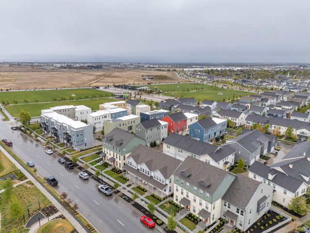 6221 W SOUTH JORDAN PKWY, South Jordan, UT 84009